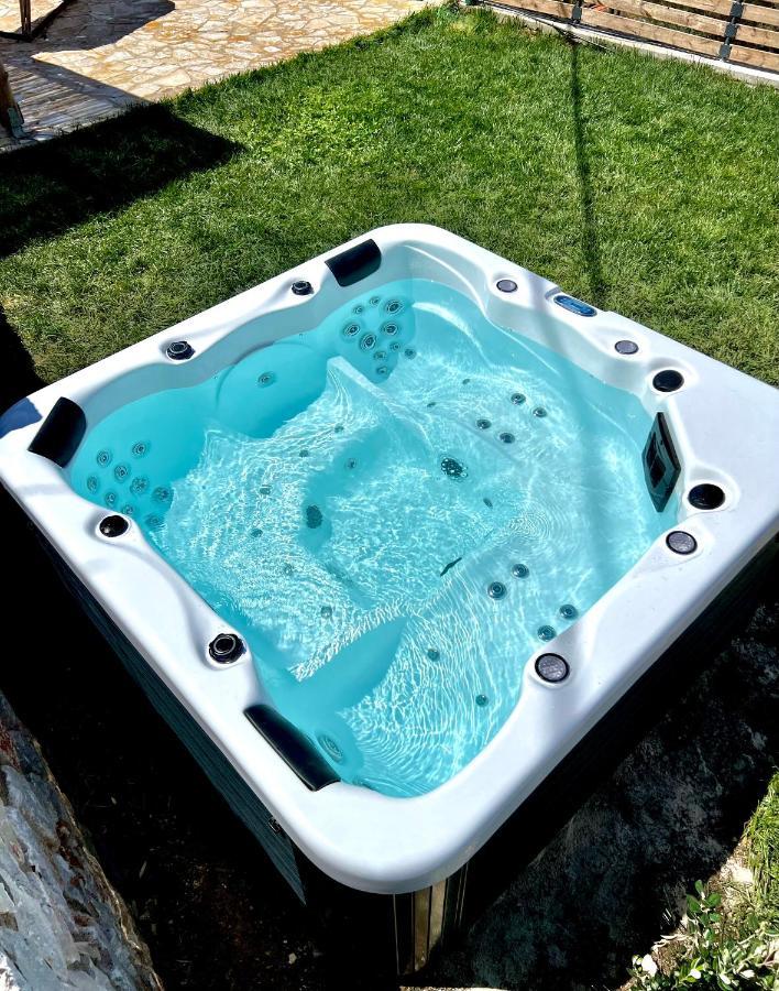 Yerolákkos Ampelos Cretan Villa - Private Pool & Heated Ozone Jacuzzi מראה חיצוני תמונה