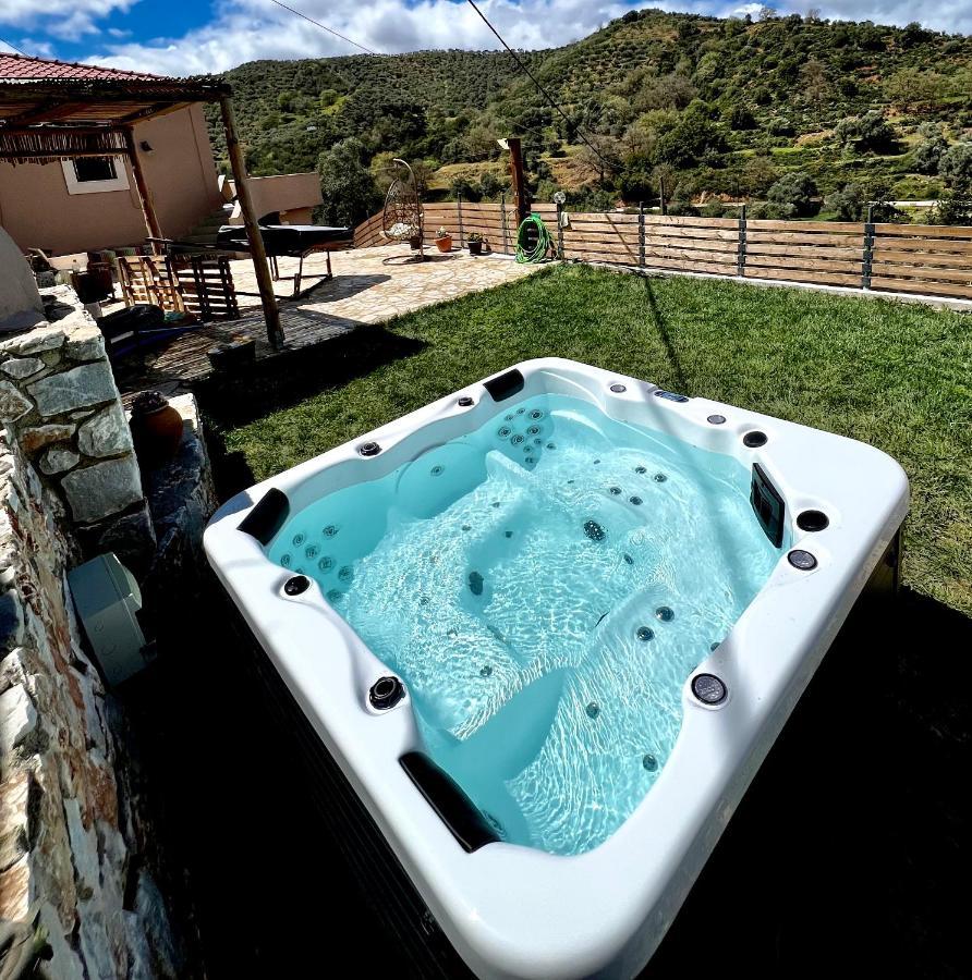 Yerolákkos Ampelos Cretan Villa - Private Pool & Heated Ozone Jacuzzi מראה חיצוני תמונה