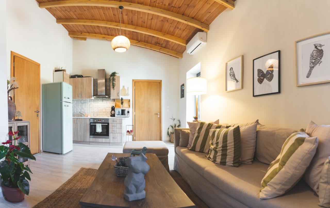 Yerolákkos Ampelos Cretan Villa - Private Pool & Heated Ozone Jacuzzi מראה חיצוני תמונה